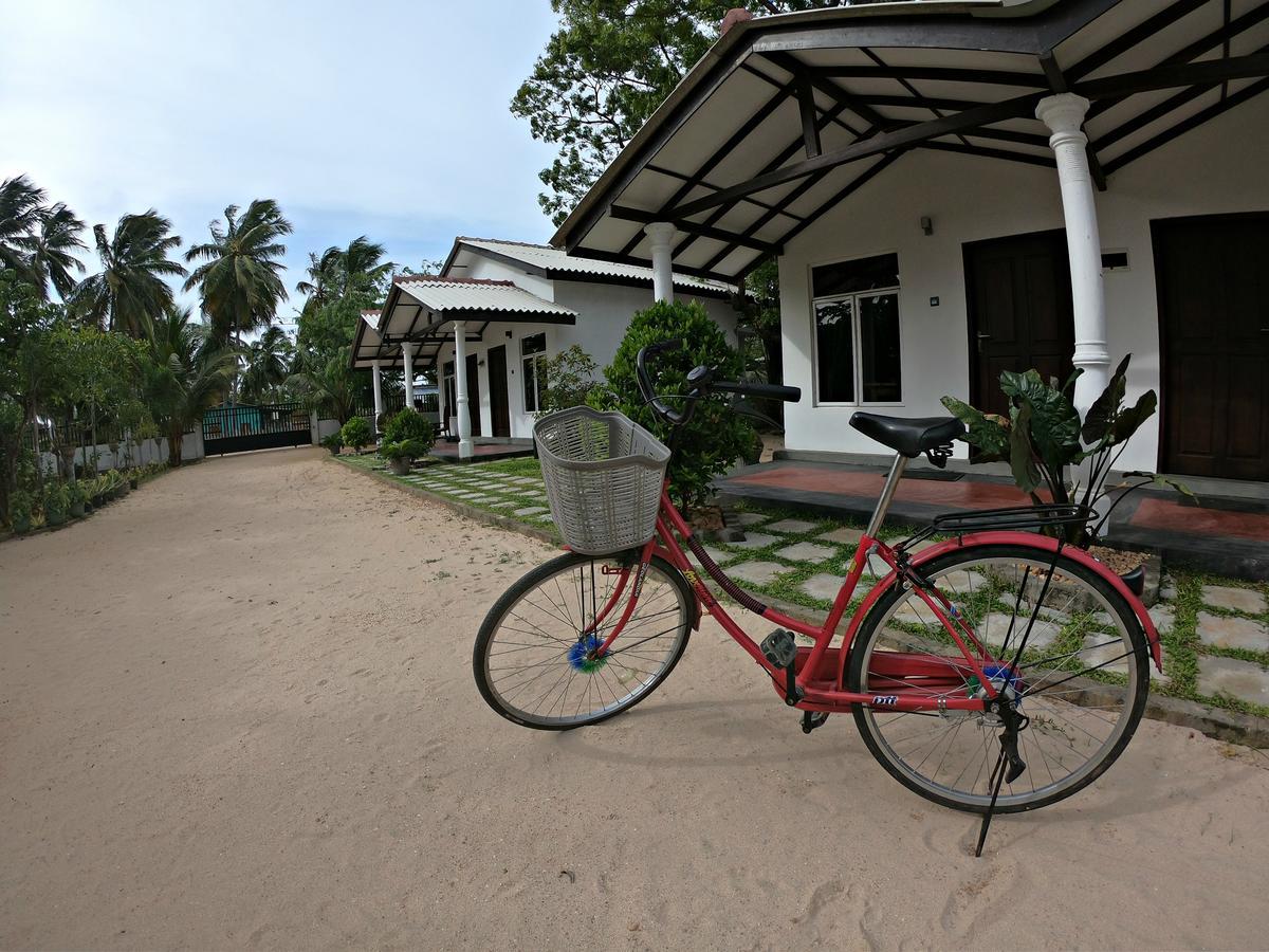 Luna Beach Hotel 닐라벨리 외부 사진