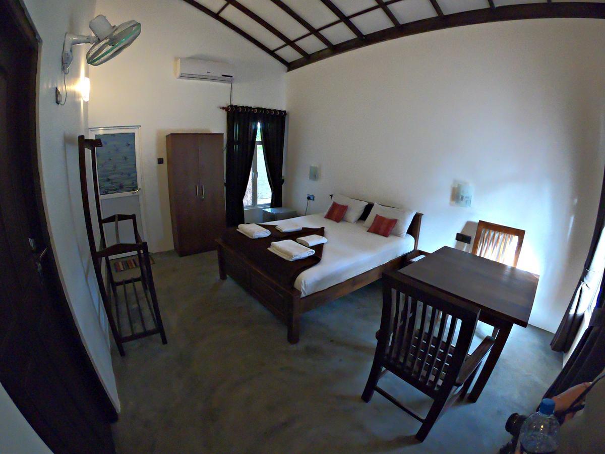 Luna Beach Hotel 닐라벨리 외부 사진